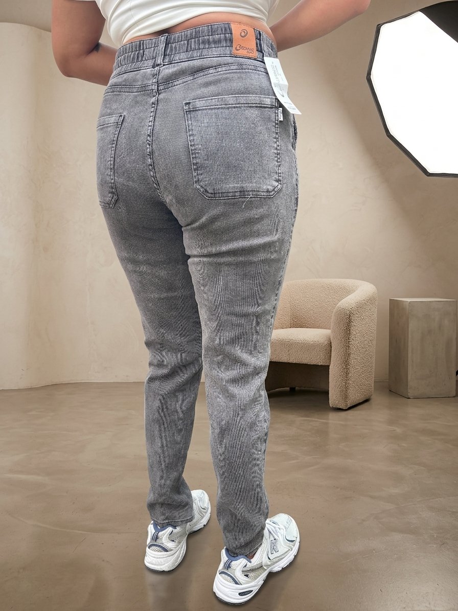 Pantalón Jogger Corduroy Gris Antracita · foto 2